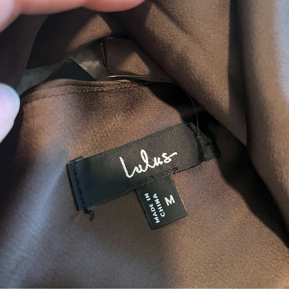 🆕Lulu's Jola Rich Chocolate Brown Satin Mini Dress Size M Tie back date night - Picture 9 of 13